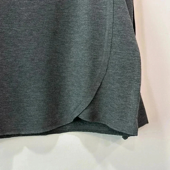 Land ‘n Sea Women’s Long Sleeve Gray Sweatshirt Size M NWT - Picture 5 of 11
